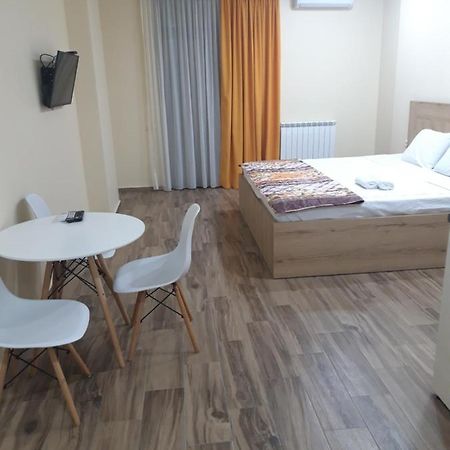 Central Park Apartment Batumi Zewnętrze zdjęcie